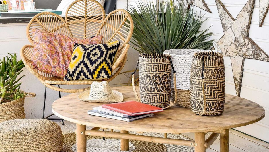 Ensemble d'éléments décoratifs en rotin