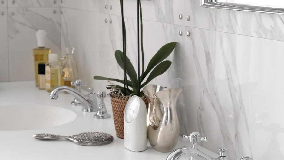 Vanité de salle de bain en Corian®