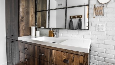 Zen and refined refuge to prepare for the day - Elegant bathroom by Mariloup Wolfe.