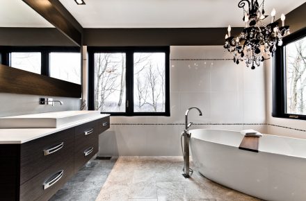 Sleek design of a contemporary bathroom with natural lighting.