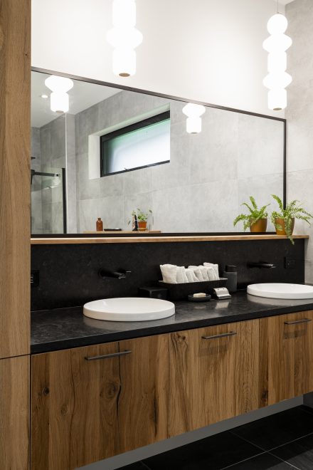Concept d'armoire de salle de bain moderne et épuré pour votre demeure