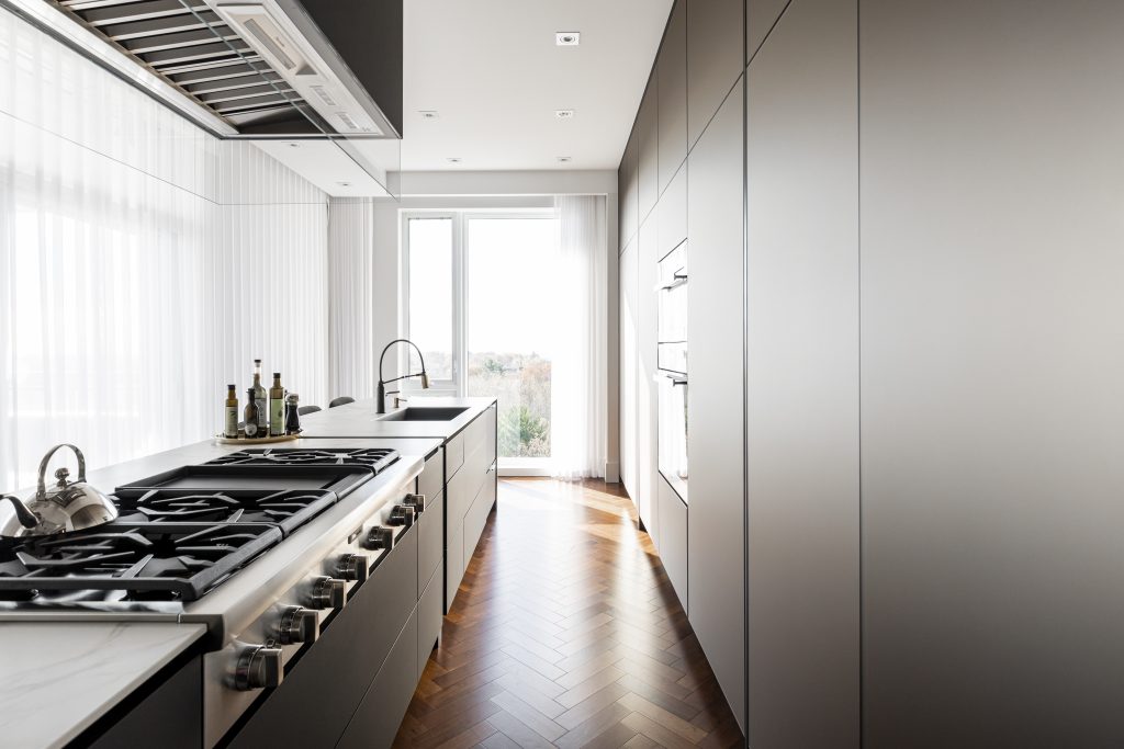 Cuisine moderne signée Ateliers Jacob : La Convoitée